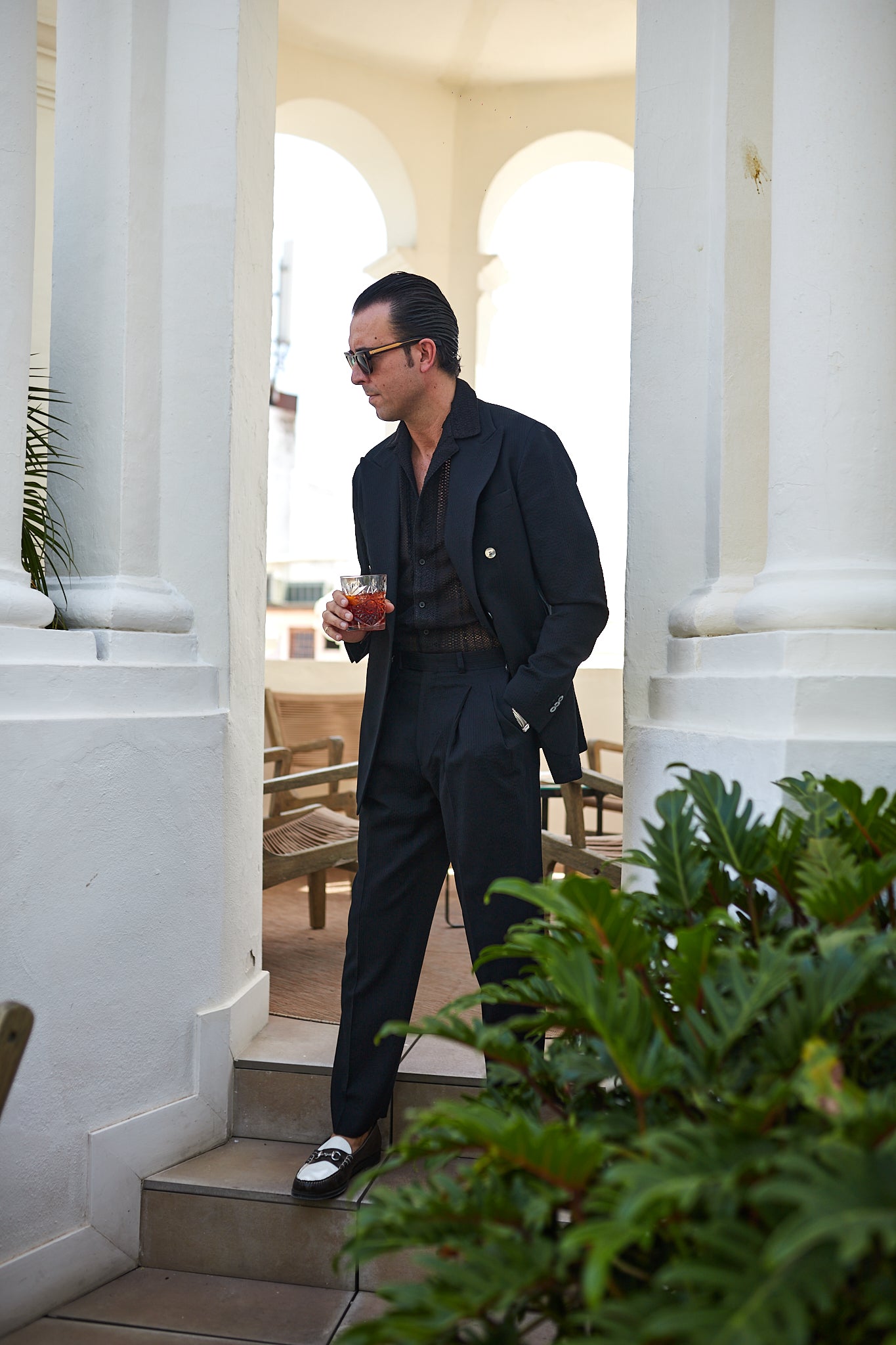 Americana traje cruzado negro Drapers