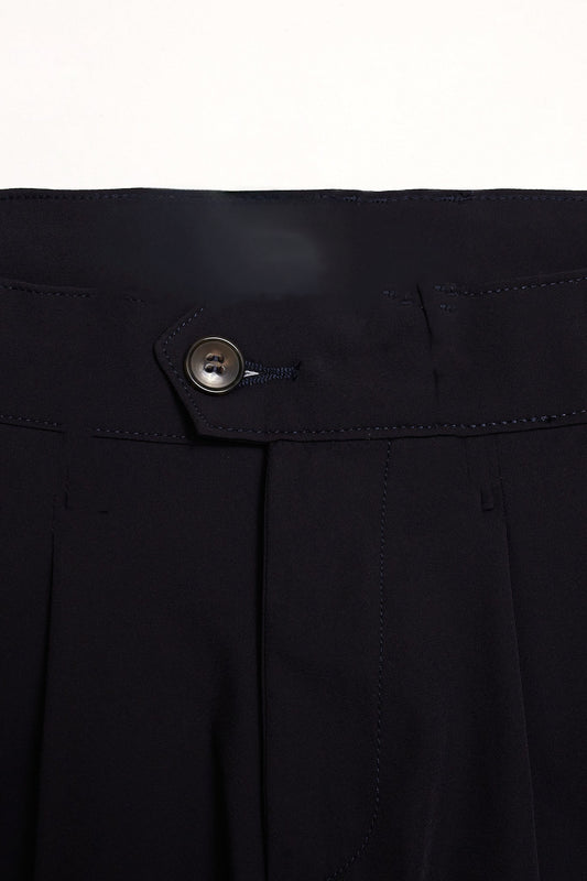 Pantalón cargo pinzas técnico azul marino