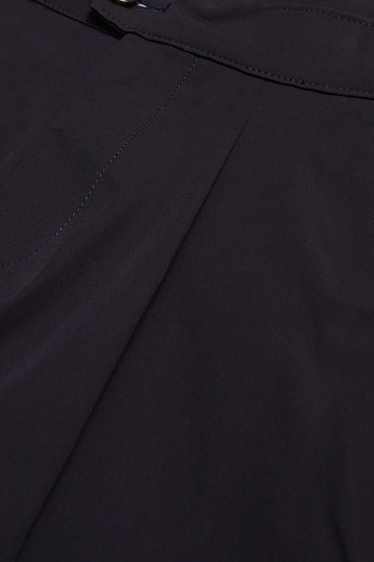 Pantalón cargo pinzas técnico azul marino