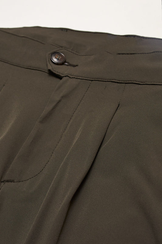 Pantalón cargo técnico pinzas verde