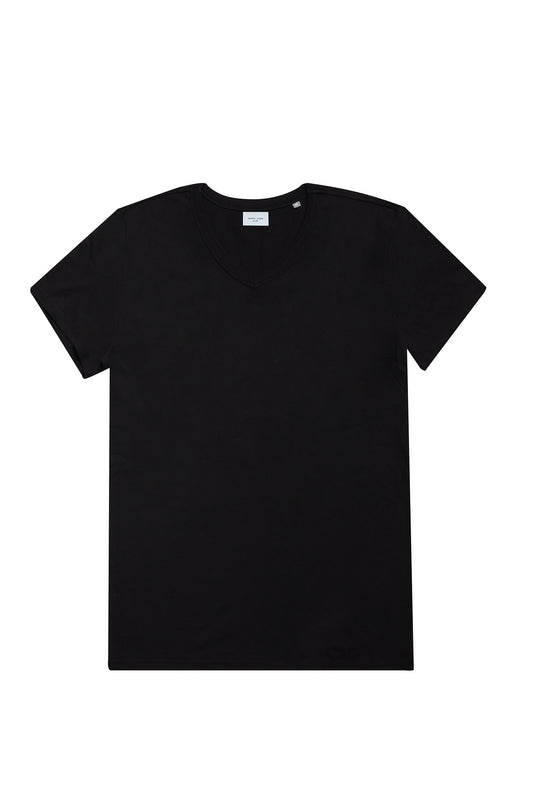 Camiseta cuello pico negra