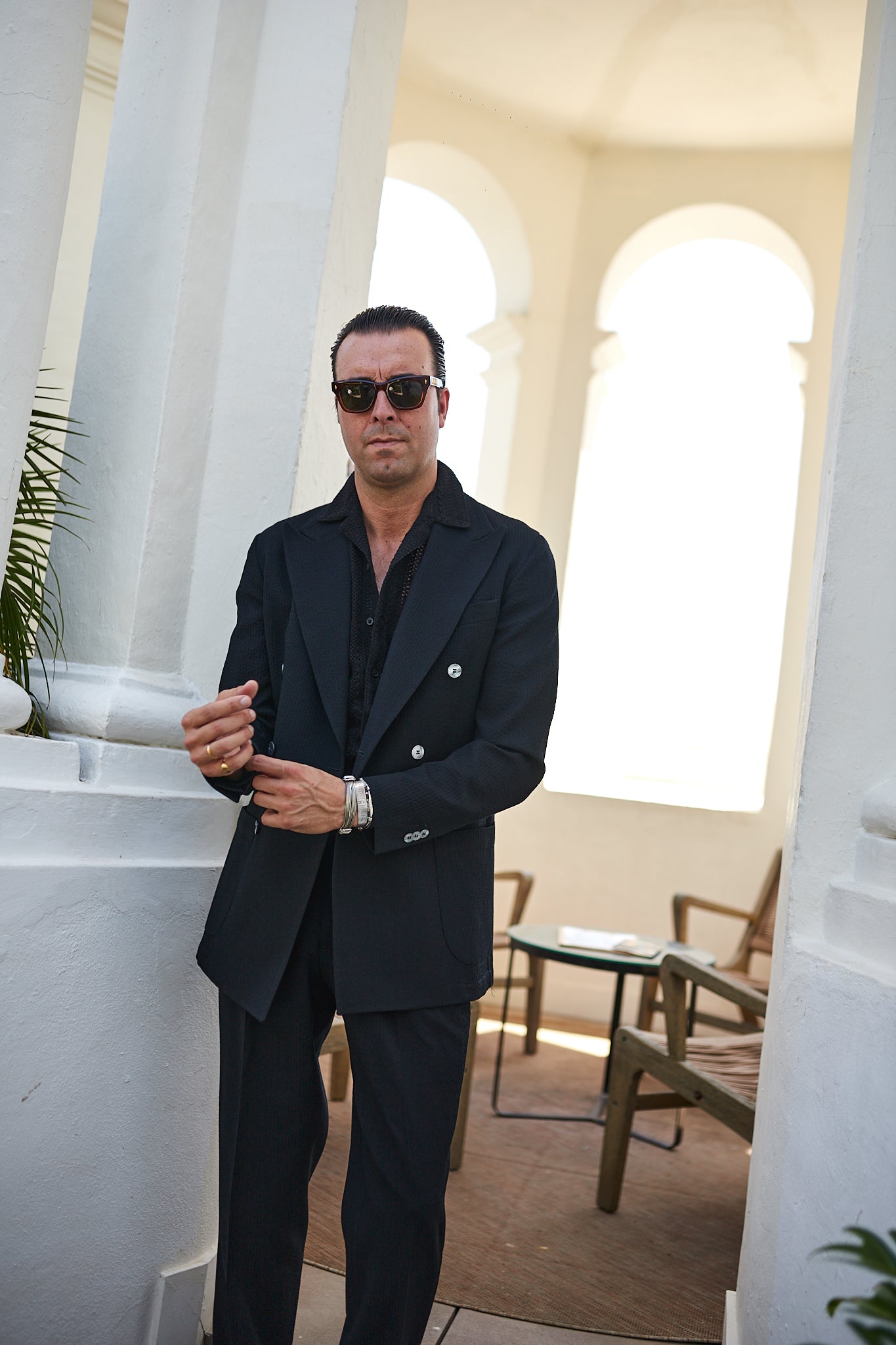 Americana traje cruzado negro Drapers