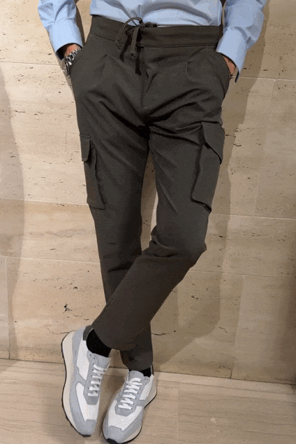 Pantalón cargo técnico pinzas verde