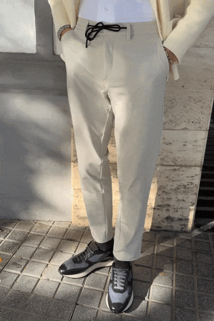 Pantalón técnico crema