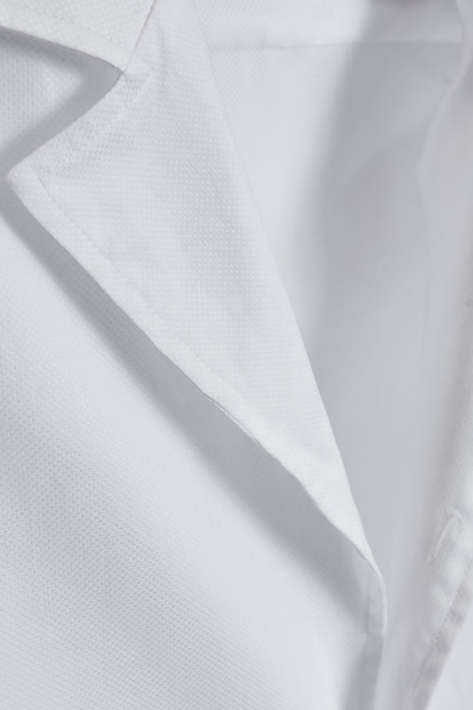 Camisa cuello solapa blanca