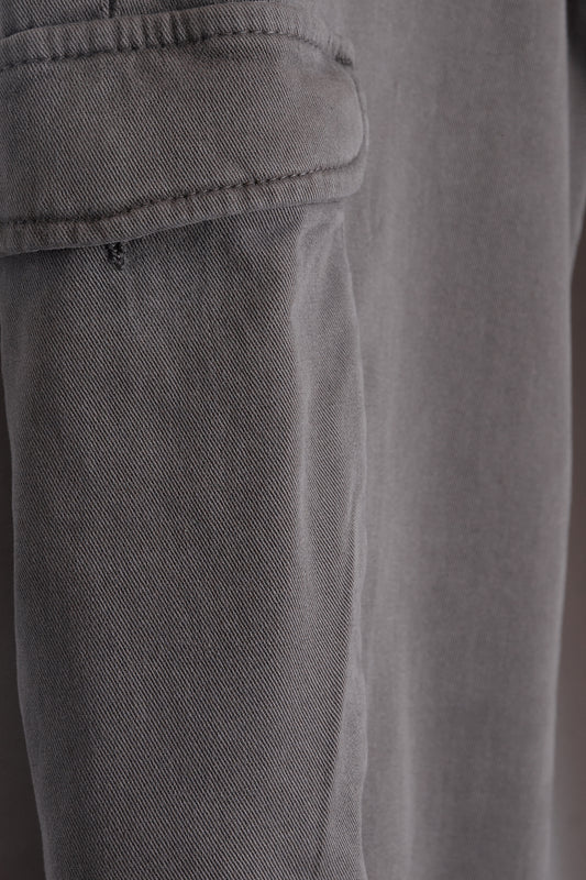 Pantalón cargo algodón gris