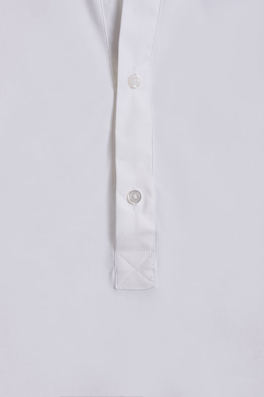 Camisa polera elástica blanca