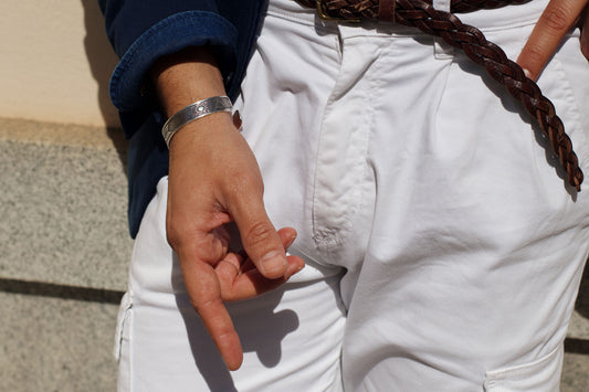 Pulsera brazalete plata flecha edición limitada